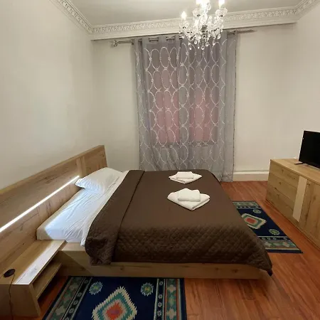 Dumbrava Rosie Holiday home *