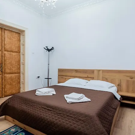 Dumbrava Rosie * Konstanca