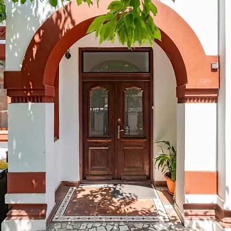 Nyaraló Dumbrava Rosie